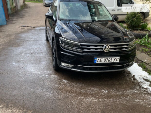 Фольксваген Тигуан 2017 года Volkswagen Tiguan 2017 года
