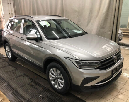 Volkswagen Tiguan 2021 року