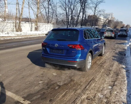 Volkswagen Tiguan 2018 года - Фото 4 авто