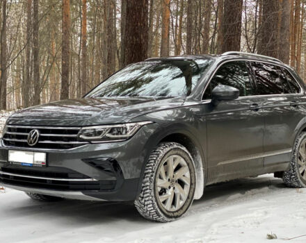 Volkswagen Tiguan 2021 года