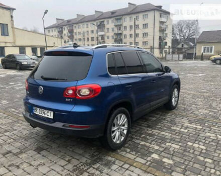 Volkswagen Tiguan 2009 года - Фото 2 авто