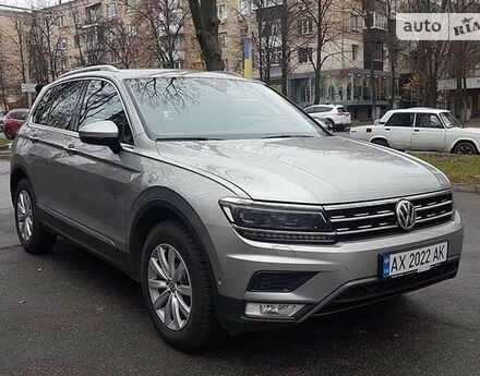 Volkswagen Tiguan 2017 року