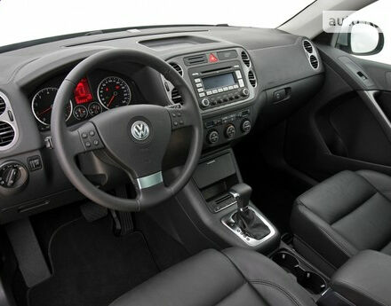 Volkswagen Tiguan 2012 року