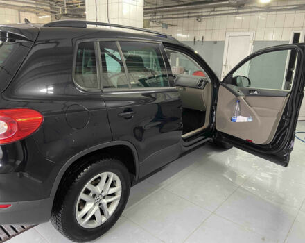 Volkswagen Tiguan 2010 року - Фото 8 автомобіля