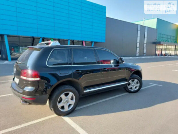 Volkswagen Touareg 2008 року