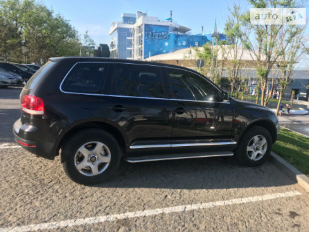 Volkswagen Touareg 2003 года