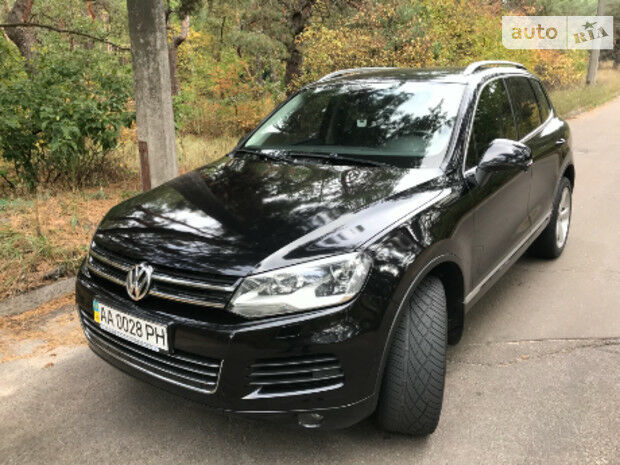 Volkswagen Touareg 2012 года