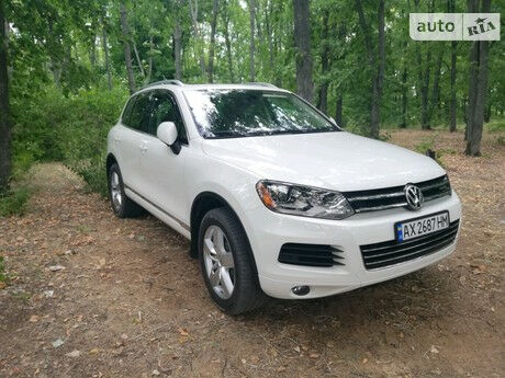 Volkswagen Touareg 2011 року