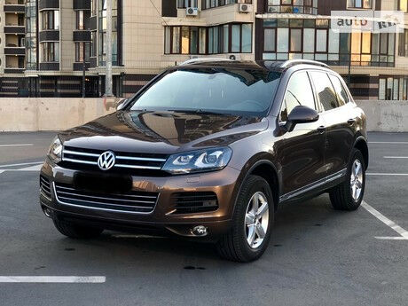 Volkswagen Touareg 2013 року