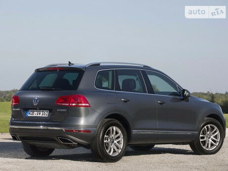 Volkswagen Touareg 2010 года