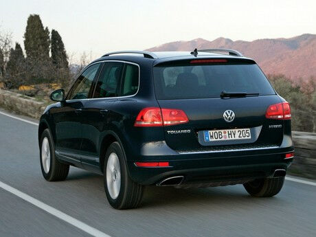 Volkswagen Touareg 2011 року