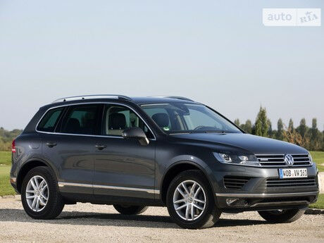 Фольксваген Туарег 2003 року Volkswagen Touareg 2003 року