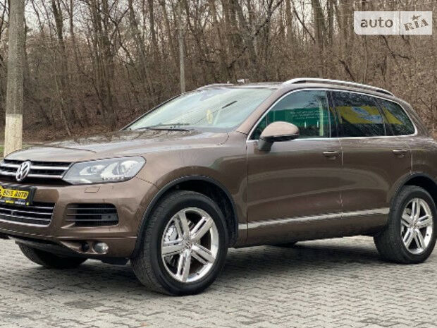 Volkswagen Touareg 2013 року