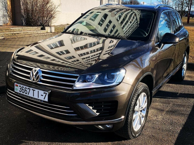 Volkswagen Touareg 2015 года