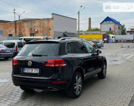 Volkswagen Touareg 2010 года - Фото 2 авто