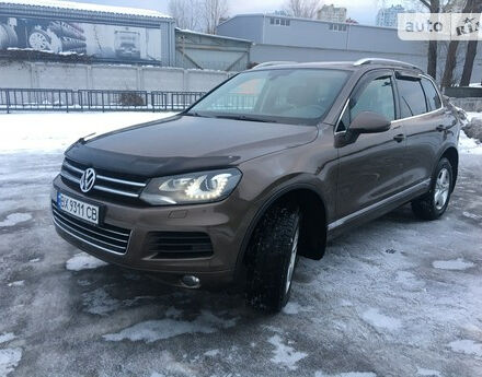 Volkswagen Touareg 2014 года