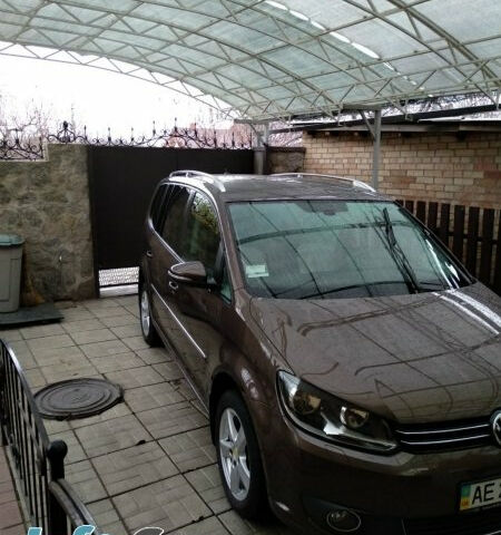 Volkswagen Touran 2012 года
