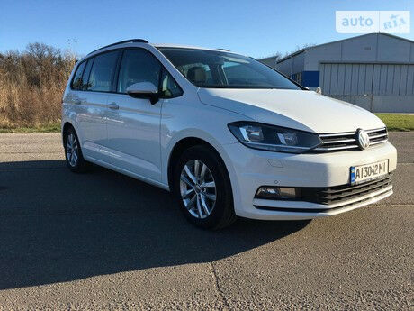 Volkswagen Touran 2016 года