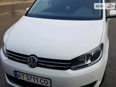 Volkswagen Touran 2013 года