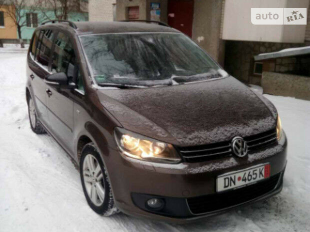 Volkswagen Touran 2013 года