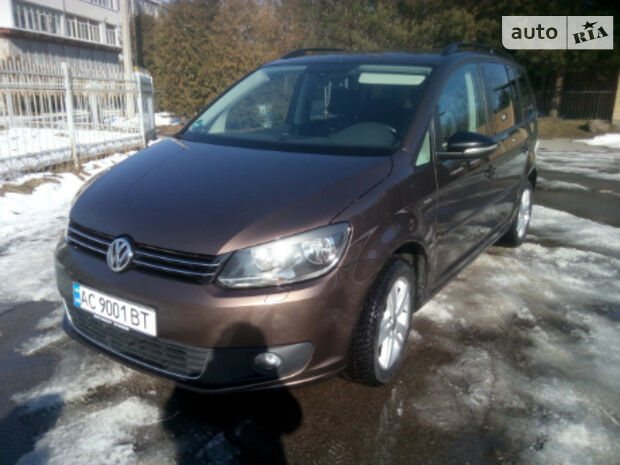 Volkswagen Touran 2013 года