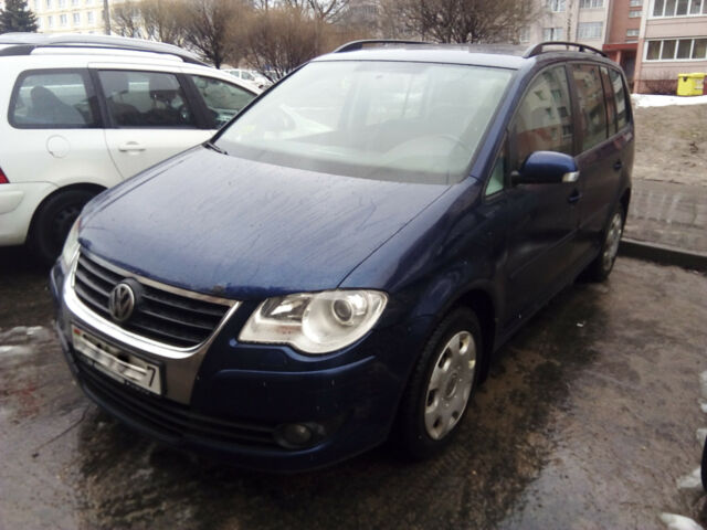 Volkswagen Touran 2007 року