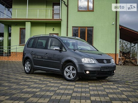 Volkswagen Touran 2005 года