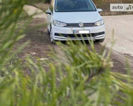 Volkswagen Touran 2017 года - Фото 3 авто