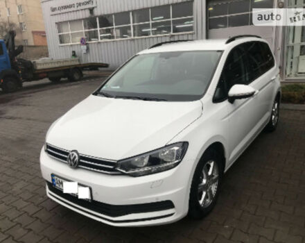 Volkswagen Touran 2017 года - Фото 4 авто