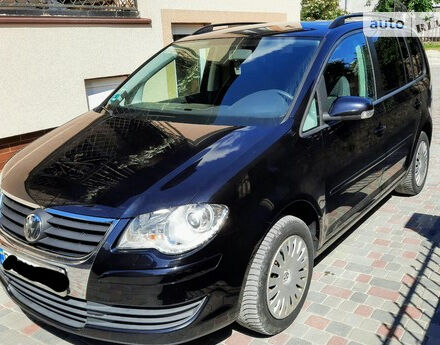 Volkswagen Touran 2007 року