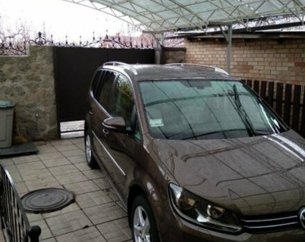 Volkswagen Touran 2012 года