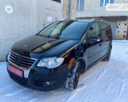 Volkswagen Touran 2007 року - Фото 2 автомобіля