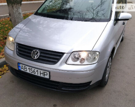 Volkswagen Touran 2004 року