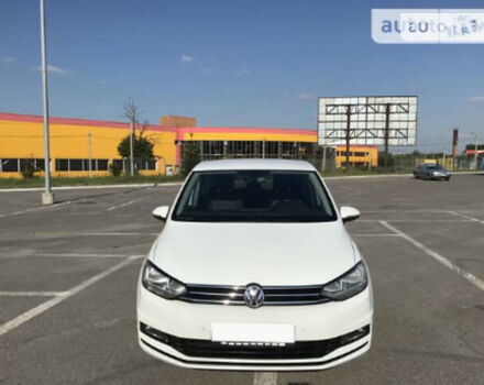 Volkswagen Touran 2016 года - Фото 2 авто