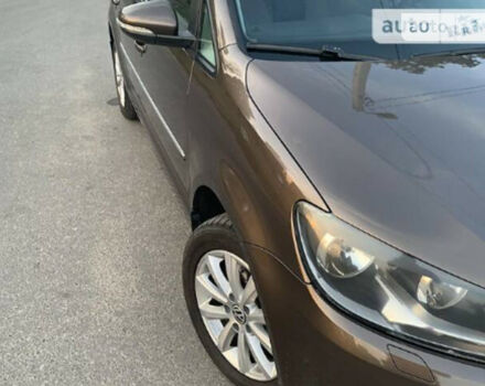 Volkswagen Touran 2011 года - Фото 2 авто