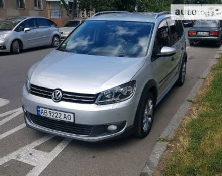 Volkswagen Touran 2015 года