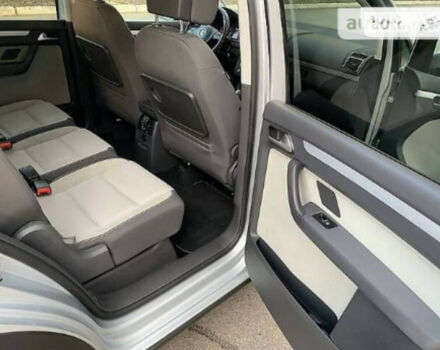 Volkswagen Touran 2015 года - Фото 4 авто