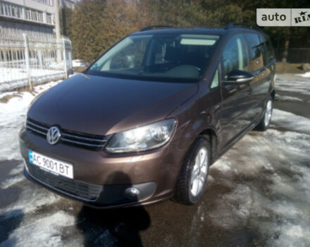 Volkswagen Touran 2013 року - Фото 2 автомобіля