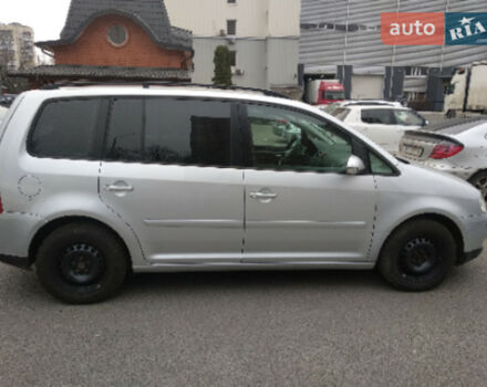 Volkswagen Touran 2005 року