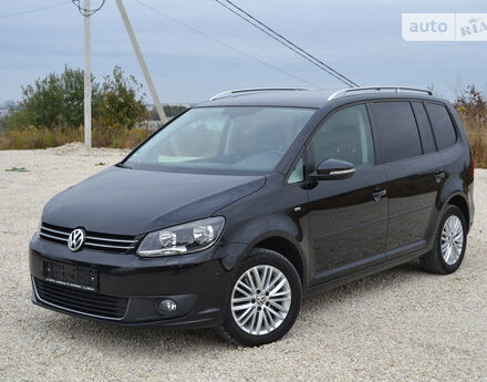 Volkswagen Touran 2015 года