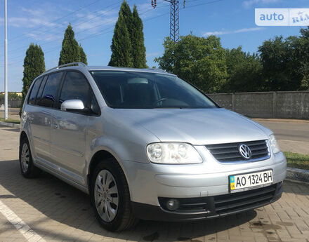 Volkswagen Touran 2005 года