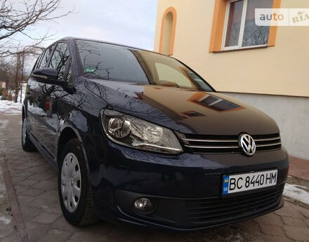 Volkswagen Touran 2012 года