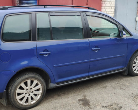 Volkswagen Touran 2007 года - Фото 3 авто