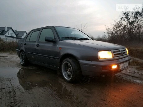 Volkswagen Vento 1993 года