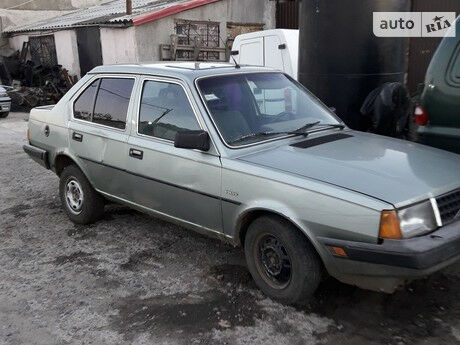 Вольво 340 1987 года Volvo 340 1987 года