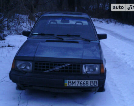 Фото на отзыв с оценкой 4.6 о Volvo 340 1986 году выпуска от автора "Snak Forrest" с текстом: Городской автомобиль Volvo 340, дизель, кузов седан - покупалась как временная машина, однако зад...