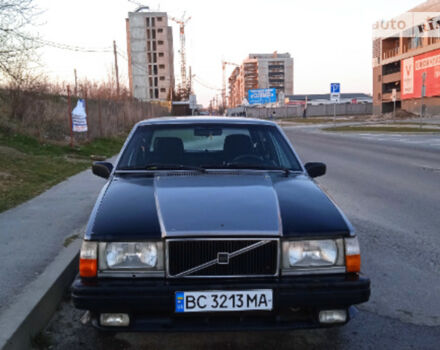 Volvo 740 1987 года