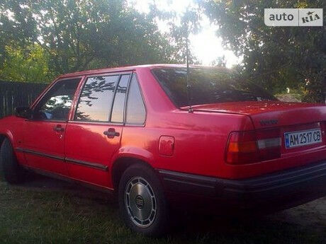 Вольво 940 1993 года Volvo 940 1993 года