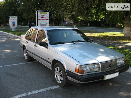 Volvo 940 1993 года