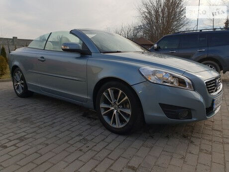 Вольво Ц70 2011 года Volvo C70 2011 года